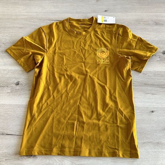 Nike Primary Studio '72 Dri-FIT Short-Sleeve Versatile Top Bronzine S NWT IN PKG - Picture 3 of 8